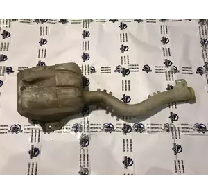 Бачок омивача Ford Transit з 2000-2006 рік YC15-13K185-BF YC15-13K185-AF Бачок омивача Ford Transit з 2000-2006 рік YC15-13K185-BF YC15-13K185-AF