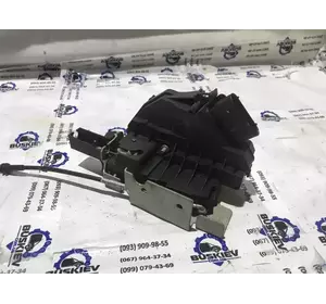 Замок дверей задній Ford Transit Connect з 2013-год DT11-V43288-BB Замок дверей задній Ford Transit Connect з 2013-год DT11-V43288-BB