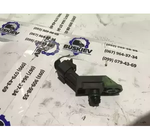 Датчик тиску впускного колектора Renault Trafic з 2000-2016 рік 0281002844 Датчик тиску впускного колектора Renault Trafic з 2000-2016 рік 0281002844
