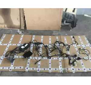 Провід двигуна Ford Transit Connect з 2002-2013 рік DT1T-14K733-AA Провід двигуна Ford Transit Connect з 2002-2013 рік DT1T-14K733-AA