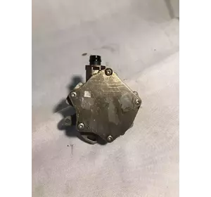 Вакуумний насос Ford Transit Connect 1.6 EcoBoost BM5G-2A451-EC Вакуумний насос Ford Transit Connect 1.6 EcoBoost BM5G-2A451-EC