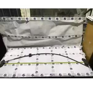 Трос замку зсувних дверей Mercedes Sprinter з 2006 - рік A9067600000 Трос замку зсувних дверей Mercedes Sprinter з 2006 - рік A9067600000