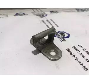 Скоба замка штифт зачіп фіксатор Fiat Ducato 2006-2014 51864555 Скоба замка штифт зачіп фіксатор Fiat Ducato 2006-2014 51864555