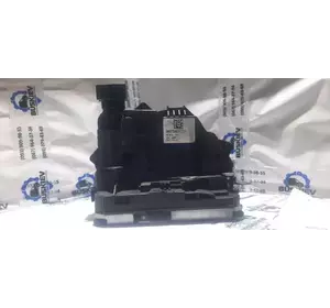 987592101 Замок задній правий 987592101 Замок задній правий