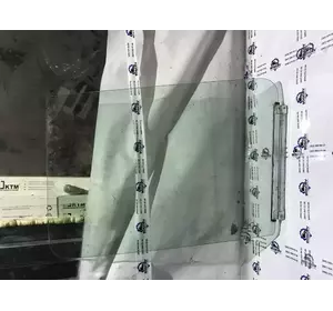 Скло дверей передньої лівої Ford Transit з 2000-2006 рік 43R00098 YC15-V21411-AC Скло дверей передньої лівої Ford Transit з 2000-2006 рік 43R00098 YC15-V21411-AC