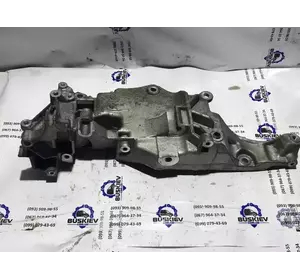 Кронштейн компресора кондиціонера 2.0 HDi Peugeot Boxer з 2014-го року 9807162780 Кронштейн компресора кондиціонера 2.0 HDi Peugeot Boxer з 2014-го року 9807162780