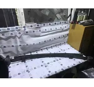 Ресора задня дволистова Mercedes Sprinter з 2006- рік A9063200406 Ресора задня дволистова Mercedes Sprinter з 2006- рік A9063200406