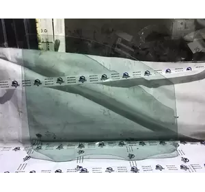 Скло дверей переднє праве Mercedes Vito з 2014- рік Скло дверей переднє праве Mercedes Vito з 2014- рік