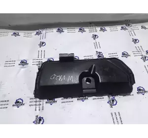 Кришка двигуна Renault Master з 2003-2010 рік 8200164199 Кришка двигуна Renault Master з 2003-2010 рік 8200164199