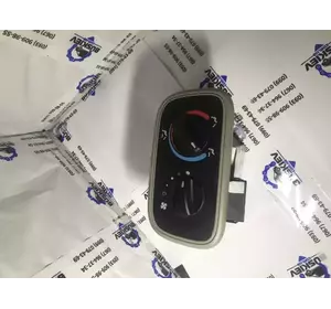 Блок управління заднім обігрівачем Форд Транзит YCIH-I9D838-AC Блок управління заднім обігрівачем Форд Транзит YCIH-I9D838-AC