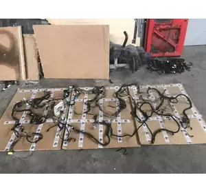 Провід кузова Ford Transit Connect з 2002-2013 рік 4T1T-14014-ADB Провід кузова Ford Transit Connect з 2002-2013 рік 4T1T-14014-ADB