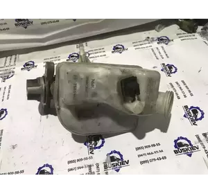 Бачок головного гальмівного циліндра Ford Transit 2006-2014 0204051174 Бачок головного гальмівного циліндра Ford Transit 2006-2014 0204051174