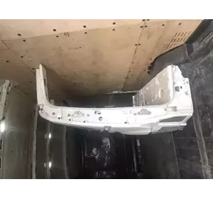 Боковина ліва Філенка Ford Transit Connect з 2014-го року Боковина ліва Філенка Ford Transit Connect з 2014-го року