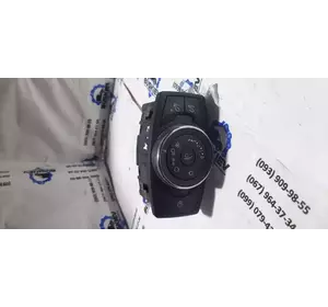 AV1T 13D061-BD — Блок керування освітленням FORD AV1T 13D061-BD — Блок керування освітленням FORD