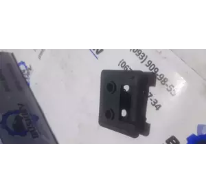 9017220027 Mercedes кріплення панелі дверей 9017220027 Mercedes кріплення панелі дверей