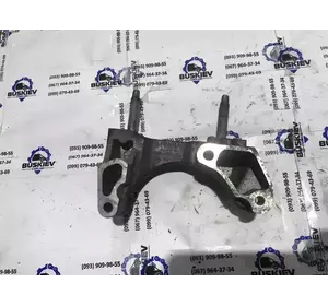 Кронштейн опори двигуна Ford Transit Connect 1.8TDCi 6G9Q-6030-AB Кронштейн опори двигуна Ford Transit Connect 1.8TDCi 6G9Q-6030-AB