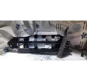 DT11V26562AC Ford - напрямні скла двері DT11V26562AC Ford - напрямні скла двері