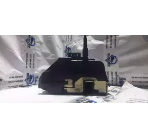 000661 Renault (RVI) - замок двері (ліва, передня) 000661 Renault (RVI) - замок двері (ліва, передня)