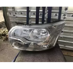 Фара передня ліва Ford Transit з 2014- рік BK31-13W030-AF Фара передня ліва Ford Transit з 2014- рік BK31-13W030-AF