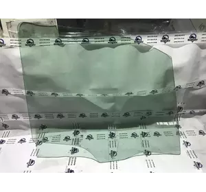 Скло дверей передньої правої Ford Transit Connect з 2013- рік DT11-V21410-AB Скло дверей передньої правої Ford Transit Connect з 2013- рік DT11-V21410-AB