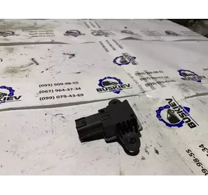 Датчик удару Ford Transit Connect з 2013-год DG13-14C676-AA Датчик удару Ford Transit Connect з 2013-год DG13-14C676-AA