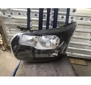 Фара передня ліва Ford Transit з 2014- рік GK31-13W030-AA Фара передня ліва Ford Transit з 2014- рік GK31-13W030-AA