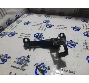 F1F114A301AC Ford — кронштейн F1F114A301AC Ford — кронштейн