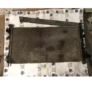 Радіатор основний Ford Transit з 2000-2006 рік YC1H-8K160-CC Радіатор основний Ford Transit з 2000-2006 рік YC1H-8K160-CC