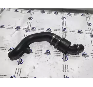 Патрубок інтеркулера Ford Transit Connect з 2002-2013 рік 2T1Q-9F764-AA Патрубок інтеркулера Ford Transit Connect з 2002-2013 рік 2T1Q-9F764-AA