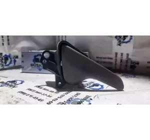 A9067600261 Mercedes ручка правих дверей A9067600261 Mercedes ручка правих дверей