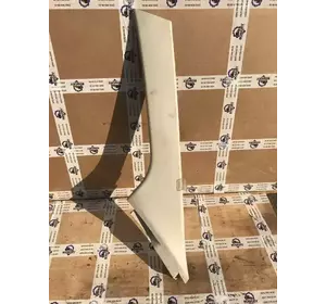 Накладка передньої стійки ліва Citroen Jumper c 2006-2014 рік 1305786070 Накладка передньої стійки ліва Citroen Jumper c 2006-2014 рік 1305786070