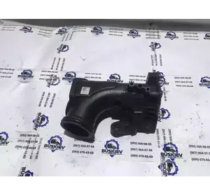 Патрубок повітряного фільтра Mercedes Vito з 2003-2010 рік A6460902637 Патрубок повітряного фільтра Mercedes Vito з 2003-2010 рік A6460902637