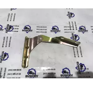 Петля капота права Ford Transit з 2006- рік 6C11-16800-AC Петля капота права Ford Transit з 2006- рік 6C11-16800-AC