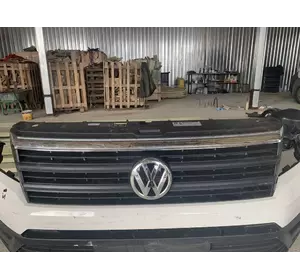 Решетка радиатора Volkswagen Crafter с 2016- год 7C0853653