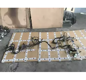 Провід двигуна Ford Transit Connect з 2013- рік DT1T-141K733-FKA Провід двигуна Ford Transit Connect з 2013- рік DT1T-141K733-FKA