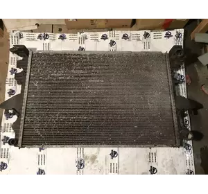 Радіатор основний Volkswagen Transporter T5 з 2003- рік 7H0121253J Радіатор основний Volkswagen Transporter T5 з 2003- рік 7H0121253J