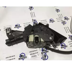 Замок зачинення дверцят задній правий Ford Fusion з 2012- рік DS73-F264A52-AA AE8A-5426412-BF Замок зачинення дверцят задній правий Ford Fusion з 2012- рік DS73-F264A52-AA AE8A-5426412-BF