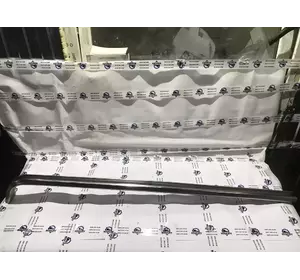 Напрямні зсувні двері Ford Transit з 2014- рік BK31-V25004-AE Напрямні зсувні двері Ford Transit з 2014- рік BK31-V25004-AE