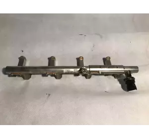 Паливна рампа Ford Transit Connect 1.6 EcoBoost CJ5G-9H487-BA Паливна рампа Ford Transit Connect 1.6 EcoBoost CJ5G-9H487-BA