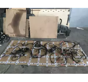 Провід двигуна Ford Transit Custom з 2012- рік BK3T-14401-ELB Провід двигуна Ford Transit Custom з 2012- рік BK3T-14401-ELB