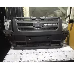 Бампер передній середня частина Ford Transit з 2006-2014 рік 9C16-17D957-AA Бампер передній середня частина Ford Transit з 2006-2014 рік 9C16-17D957-AA