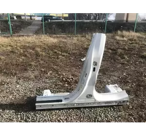 Поріг лівий Ford Fusion з 2012-год Поріг лівий Ford Fusion з 2012-год