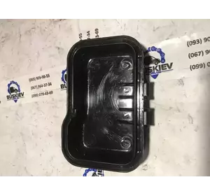 Кришка фари ущільнювальна LH Ford Transit з 2000-2006 рік YC1X-13D000-AD Кришка фари ущільнювальна LH Ford Transit з 2000-2006 рік YC1X-13D000-AD