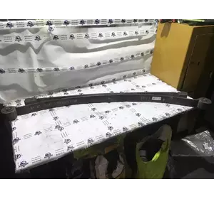 Ресора задня дволиста Mercedes Sprinter з 2006- рік A9063202506 Ресора задня дволиста Mercedes Sprinter з 2006- рік A9063202506