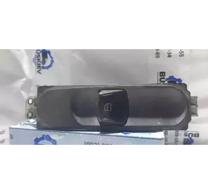 A6395451413 Mercedes кнопковий блок керування склопідйомником передній правий A6395451413 Mercedes кнопковий блок керування склопідйомником передній правий