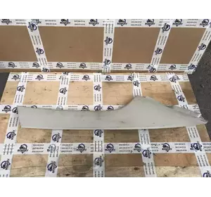 Накладка передньої стійки права Citroen Jumper c 2006-2014 рік 1311375070 Накладка передньої стійки права Citroen Jumper c 2006-2014 рік 1311375070