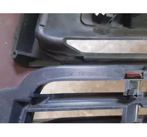 Range rover vogue l405 бампер передній oe ck5217f003a Range rover vogue l405 бампер передній oe ck5217f003a