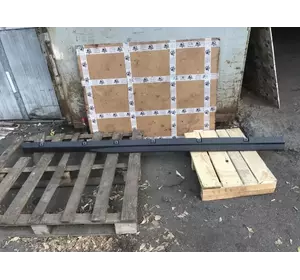 Накладка на поріг лівий Ford Transit 2014- рік BK31-V10259-CFW Накладка на поріг лівий Ford Transit 2014- рік BK31-V10259-CFW