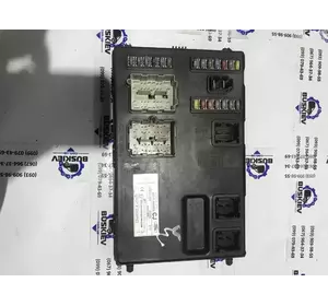 Блок запобіжників Ford Transit з 2006-2014 рік 6C1T-14A073-CJ Блок запобіжників Ford Transit з 2006-2014 рік 6C1T-14A073-CJ