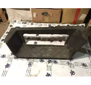 Підніжка передня ліва Ford Transit з 2000-2006 рік YC15-V13200-AN Підніжка передня ліва Ford Transit з 2000-2006 рік YC15-V13200-AN